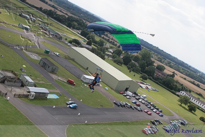 Jay on approach to the DZ.  Well, flying past it actually.