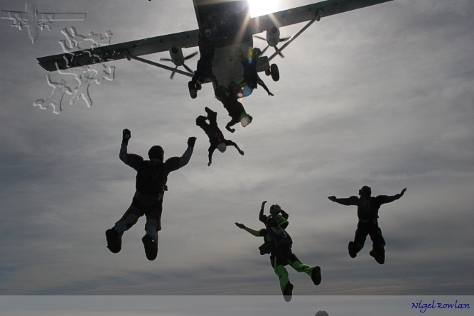 Skyvan exit at sunset