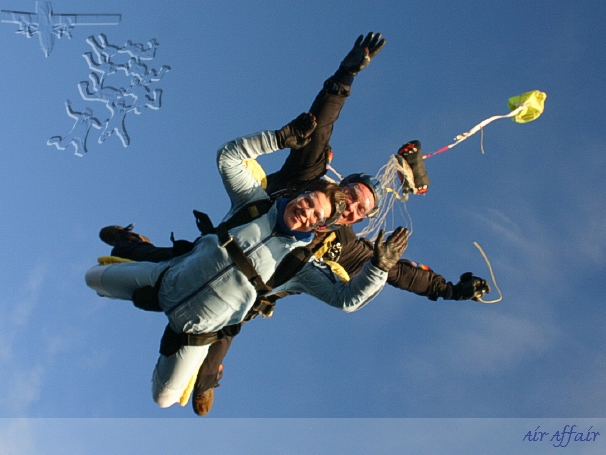 As the tandem instructor releases the drogue parachute, it activates the main canopy and starts deployment.